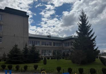 Від студентської лави до вершин професійної медичної кар’єри: зміцнюємо партнерство з медичною спільнотою м. Лозова!